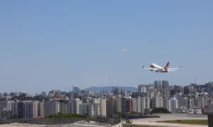 Anac estabelece regras mais restritivas para aviação em Congonhas (SP)