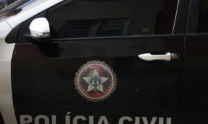 Polícia investiga ligação de policiais com facção criminosa