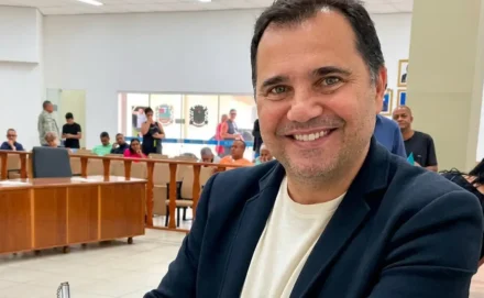 Irmãos Brant - Secretário de Queimados, no Rio, morre baleado em abordagem da PM