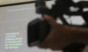 Em editorial, veículos independentes de imprensa defendem democracia